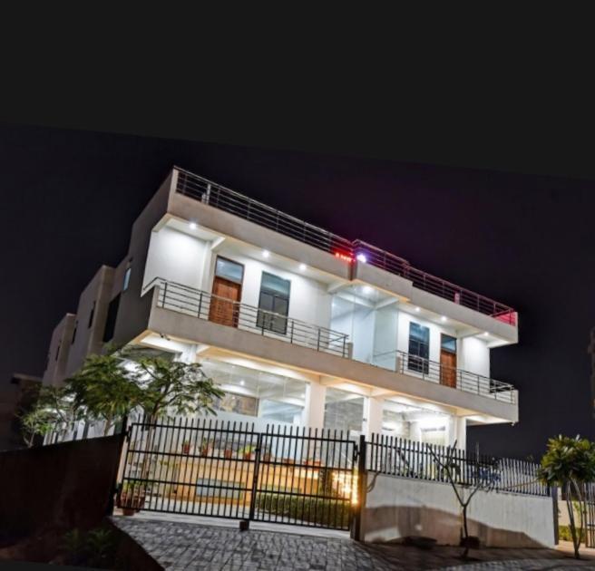 Hotel Amrapali Inn Jaipur Buitenkant foto